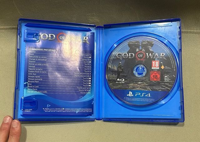 God of War y God of War Ragnarok PS4