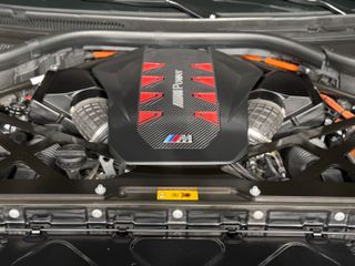 BMW XM XM 480 kW (653 CV)