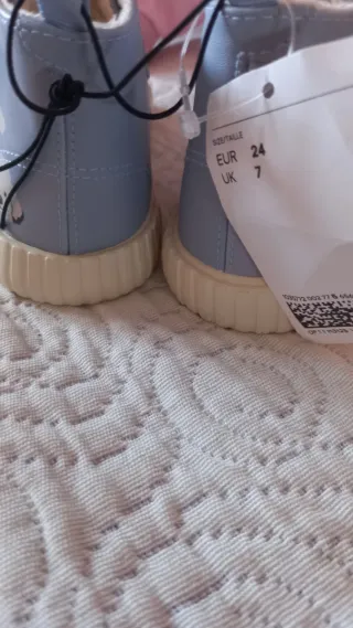 Botas H&M Azuis T.24 Novas