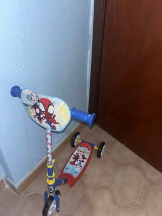 Patinete 3 Ruedas Spiderman