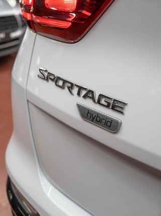 KIA Sportage 1.6 MHEV Busisness 100kW 136CV 4x2