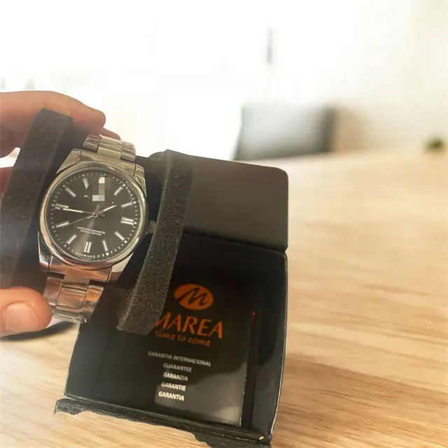 Reloj oyster Negro y Plateado Nuevo