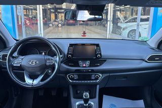 Hyundai i30   1.0 TGDI Tecno Fastback