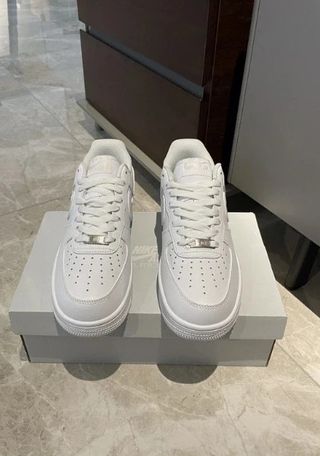 Nike Air Force 1 Low 07 Blancas Talla 43