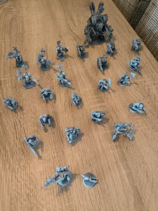 Warhammer 40K-Orkos Start Collecting + Lootas