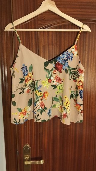 Top floral tirantes beige