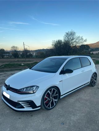 Golf 7 GTI CLUBSPORT (Manual)