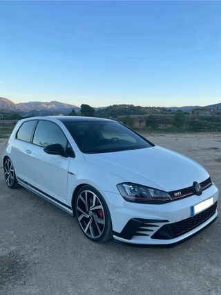 Golf 7 GTI CLUBSPORT (Manual)