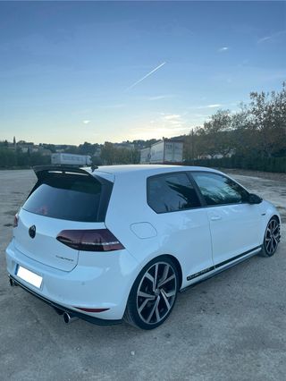 Golf 7 GTI CLUBSPORT (Manual)