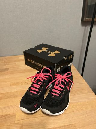 Zapatillas Under Armour Mujer Negras Rosas