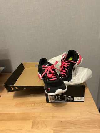 Zapatillas Under Armour Mujer Negras Rosas