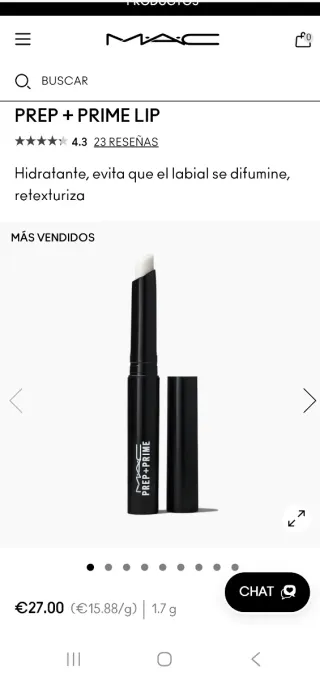 Estuche MAC con productos de belleza