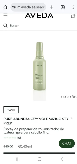 Estuche MAC con productos de belleza