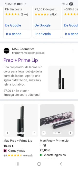 Estuche MAC con productos de belleza