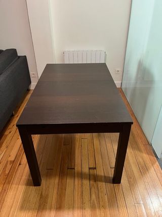 Mesa de comedor extensible de madera