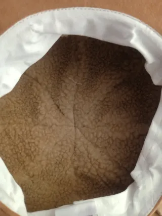 Sombrero piel sintética forrado borrego