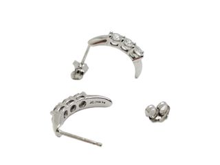 Pendientes de Oro Blanco 18 Kt 2.4 gr segunda mano