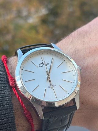 Reloj Lotus Quartz plateado – Muy buen estado