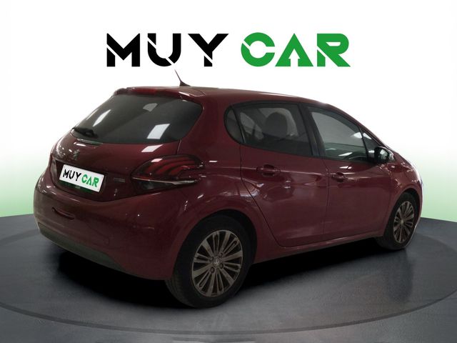 Peugeot 208 PureTech 82 Style 60 kW (82 CV)