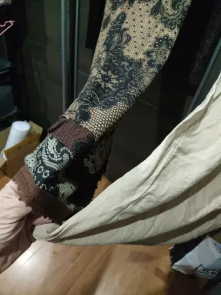 2 Vestidos sin estrenar beige y marrones con negro