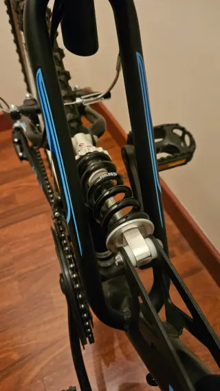 Bicicleta Montaña 26 pulgadas  Avigo como nueva