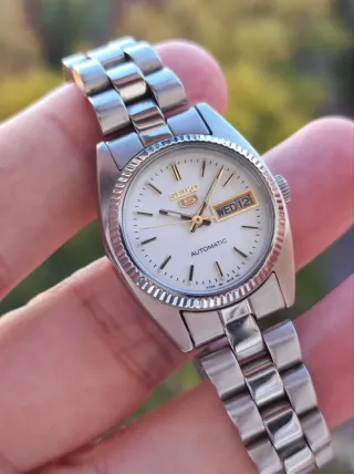 Seiko 5 "Day-Date" Automático Mujer