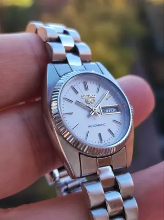 Seiko 5 "Day-Date" Automático Mujer