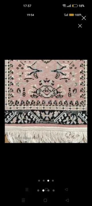 Tappeti ai piedi del letto