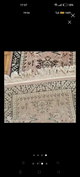 Tappeti ai piedi del letto