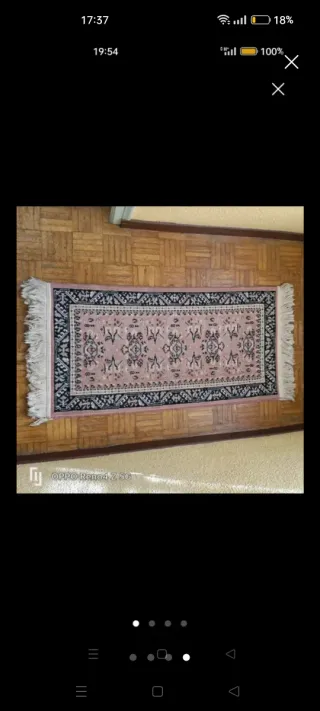 Tappeti ai piedi del letto