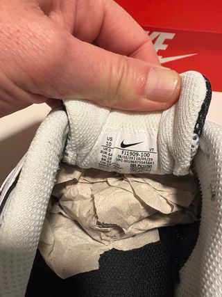 Nike Air Pegasus 2K5 Zapatillas Negras y Blancas