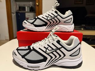 Nike Air Pegasus 2K5 Zapatillas Negras y Blancas