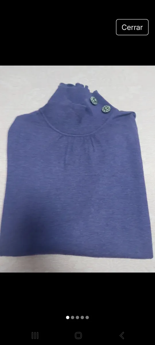 Jersey cuello alto morado