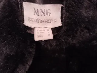 Cazadora ante negra piel auténtica.