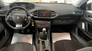 Peugeot 308 5p Style 1.2 PureTech 96KW 130CV SS