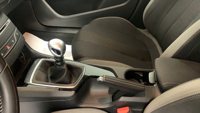 Peugeot 308 5p Style 1.2 PureTech 96KW 130CV SS