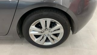 Peugeot 308 5p Style 1.2 PureTech 96KW 130CV SS