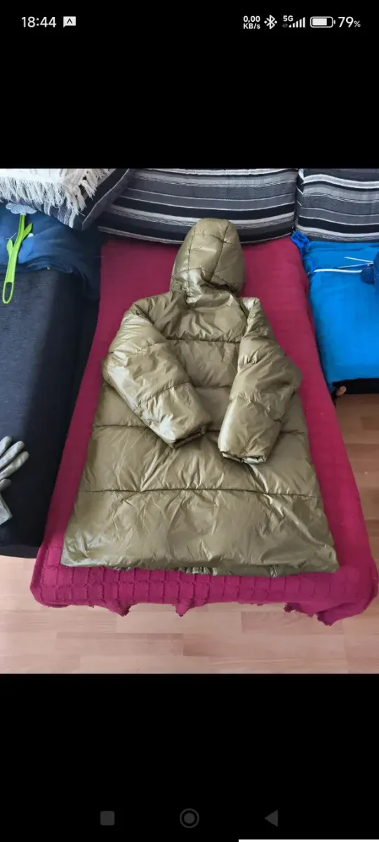 Chaqueta Cortefiel plumas verde mujer