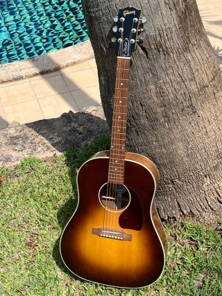 Guitarra Acústica Gibson J-45 Studio