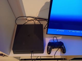 PlayStation 4 Slim 1TB Nera