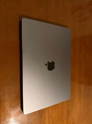 MacBook Pro 14 M3 16GB RAM 512GB