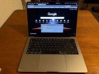 MacBook Pro 14 M3 16GB RAM 512GB