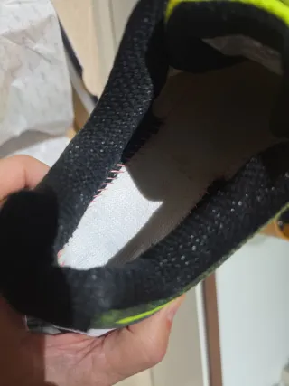 Zapatillas Fila Talla 40 Verde y Negro