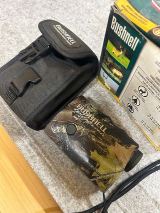 Telémetro Bushnell Yardage Pro