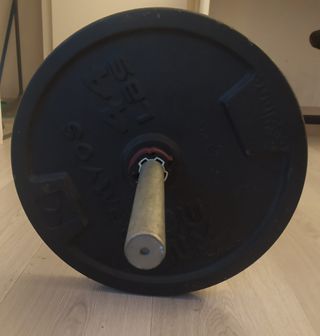 Barra de pesas con discos
