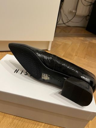 Manoletinas Hispanitas negras charol