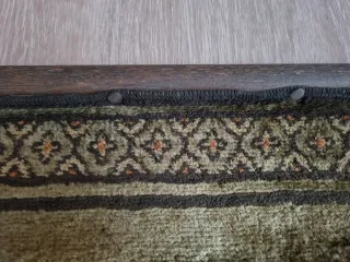 Tapiz de seda. Alfombra. Mercado persa. 188 x 132