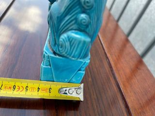 2 figuras de cerámica azul