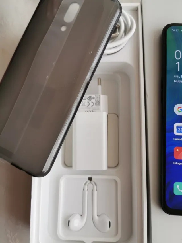Oppo Reno de 256 +6 gb ram, Camera retráctil
