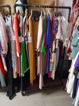 Lote de vestidos de fiesta